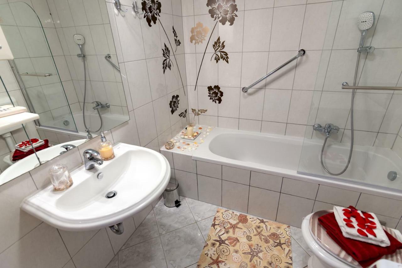 Apartment Ina Пула Екстер'єр фото