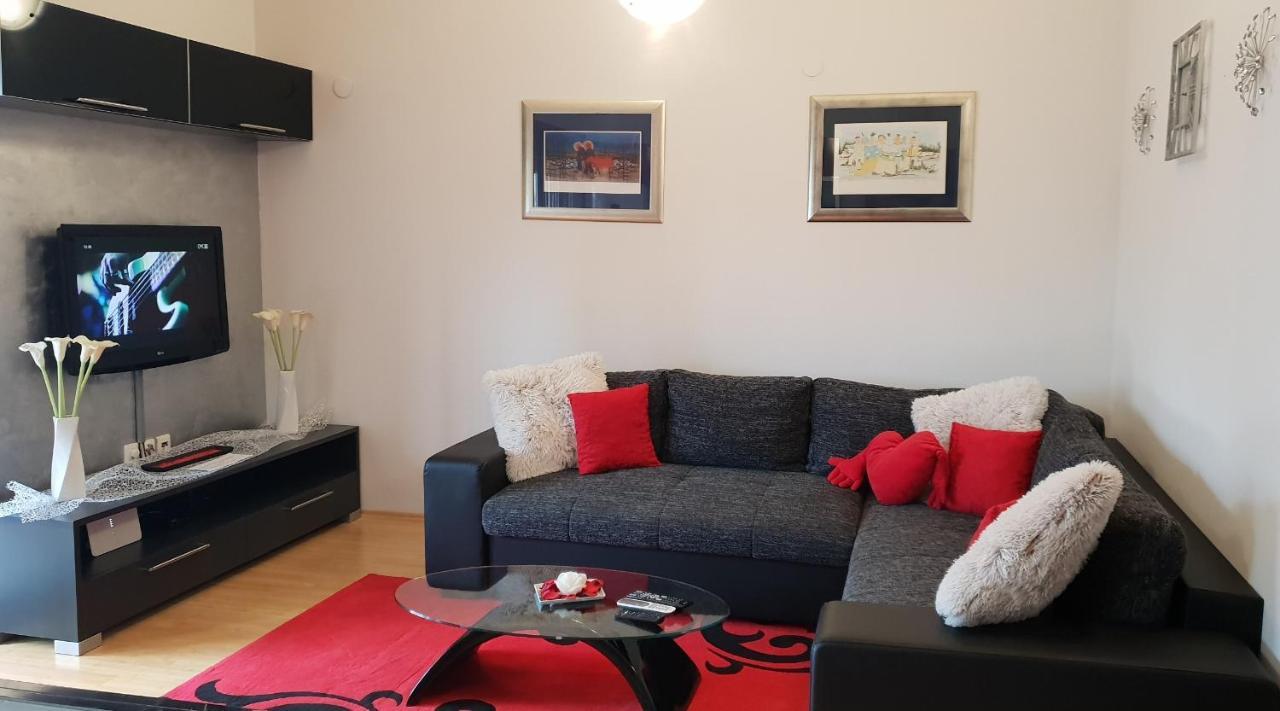 Apartment Ina Пула Екстер'єр фото